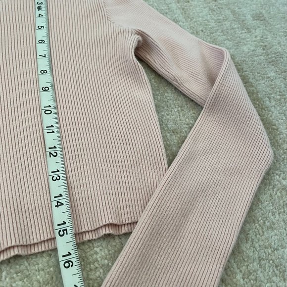 Brandy Melville Cropped Pink Mockneck Sweater - Picture 5 of 9